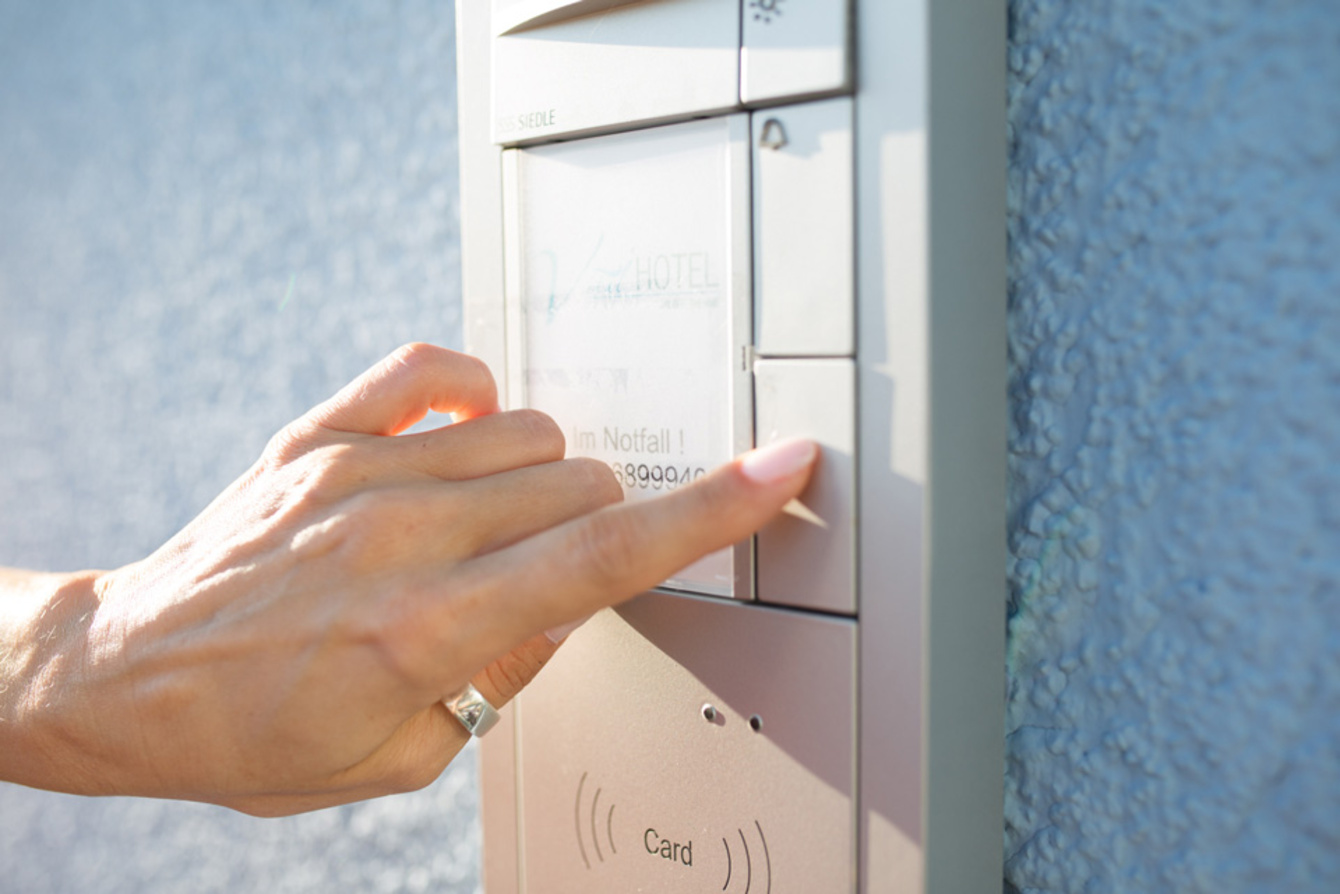 Sprech­anlagen bei RK Elektrotechnik in Dresden